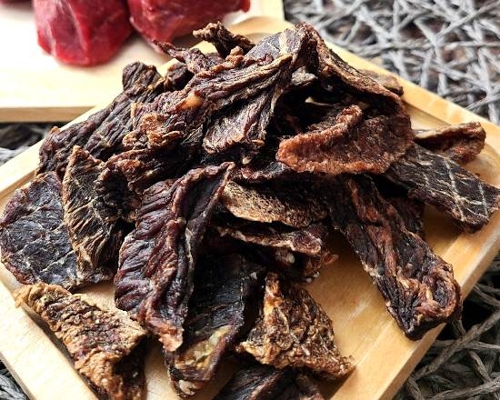 Beef Jerky Dog Treats Canada - Chew Love Dog Treats